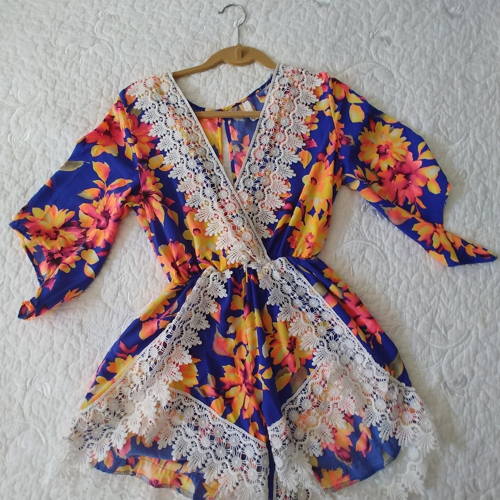Romper - Picture 1 of 3
